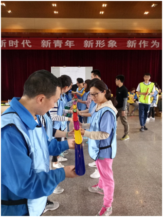 成都milan米兰(中国)体育官方网站集团新青年拓展活动